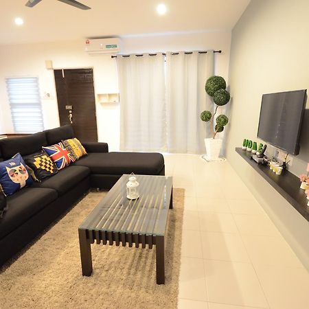 Decozy Homestay Ipoh Exteriér fotografie